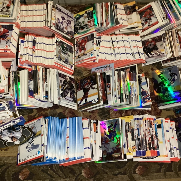 Over 1500 NHL Hockey Cards from 1980s-2000s - Picture 1 of 16